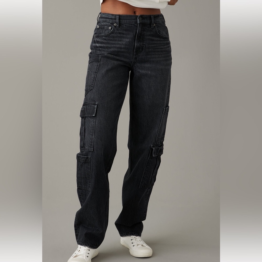 AE Super High-Waisted Baggy Straight Cargo Jean